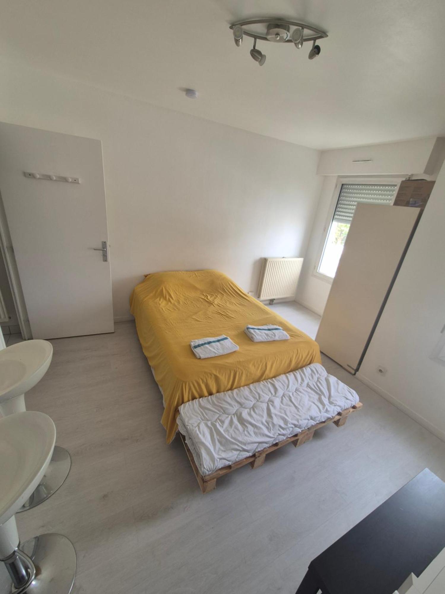 Studio A Suresnes Eksteriør bilde